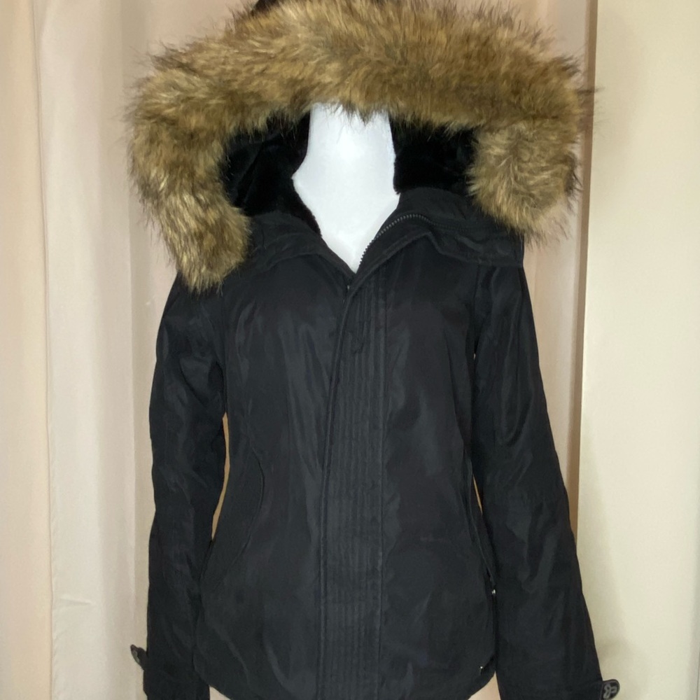 Aritzia TNA parka, black, size M